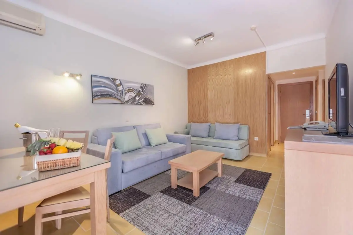 Albufeira Sol Suite Hotel Resort And Spa — ALBUFEIRA SOL SUITE HOTEL RESORT AND SPA