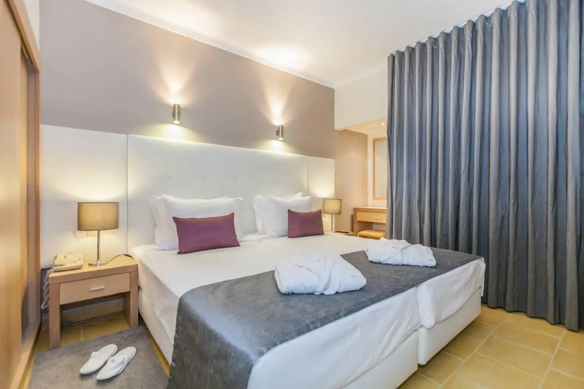 Albufeira Sol Suite Hotel Resort And Spa — ALBUFEIRA SOL SUITE HOTEL RESORT AND SPA