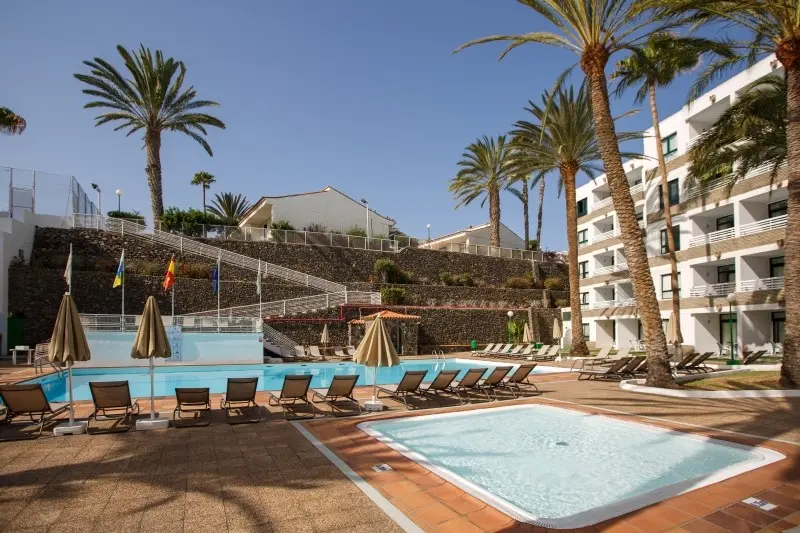 Apartamentos Walhalla — APARTAMENTOS WALHALLA