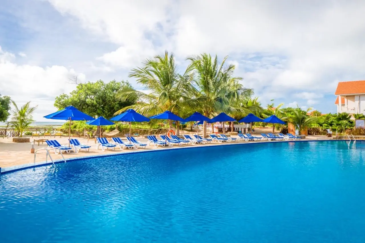 Azao Resort — AZAO RESORT