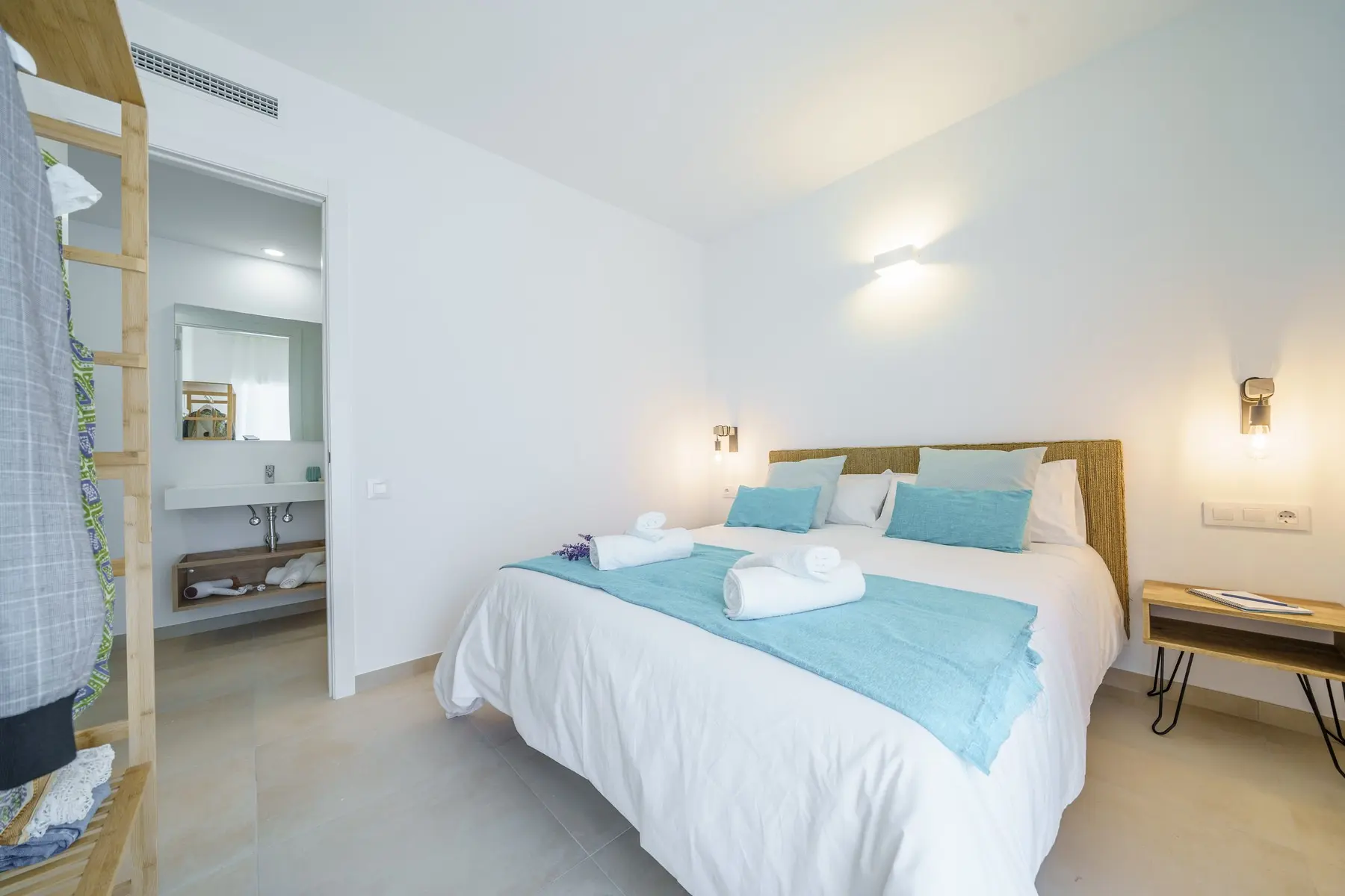 Bamblue Boutique Apartments — BAMBLUE BOUTIQUE APARTMENTS