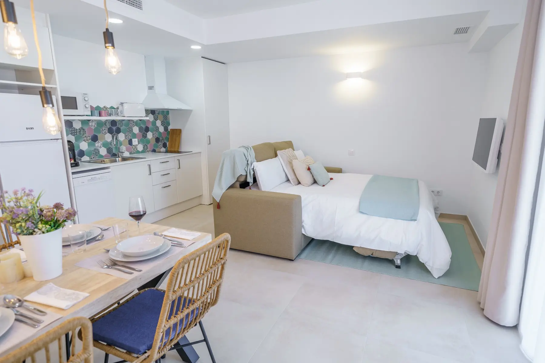 Bamblue Boutique Apartments — BAMBLUE BOUTIQUE APARTMENTS