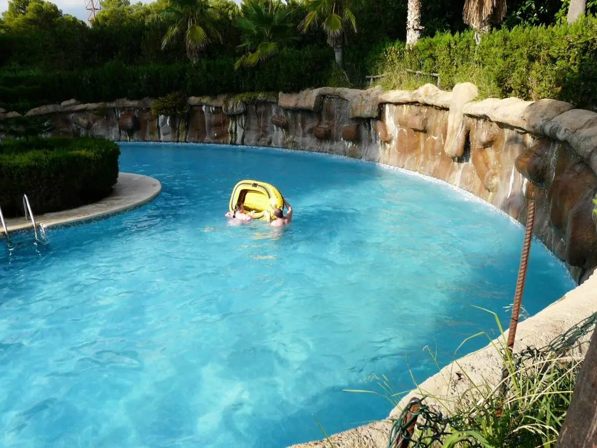 Benibeach — BENIBEACH