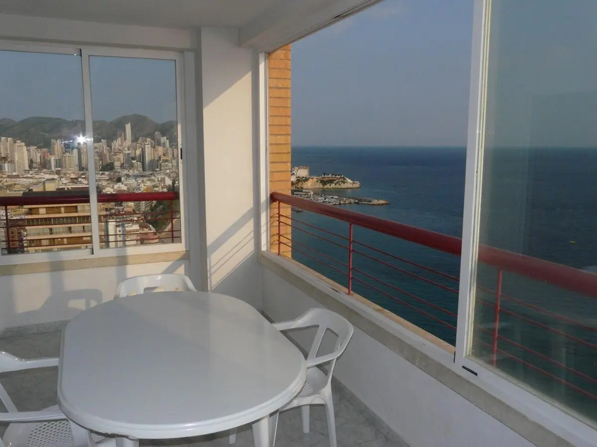 Benibeach — BENIBEACH