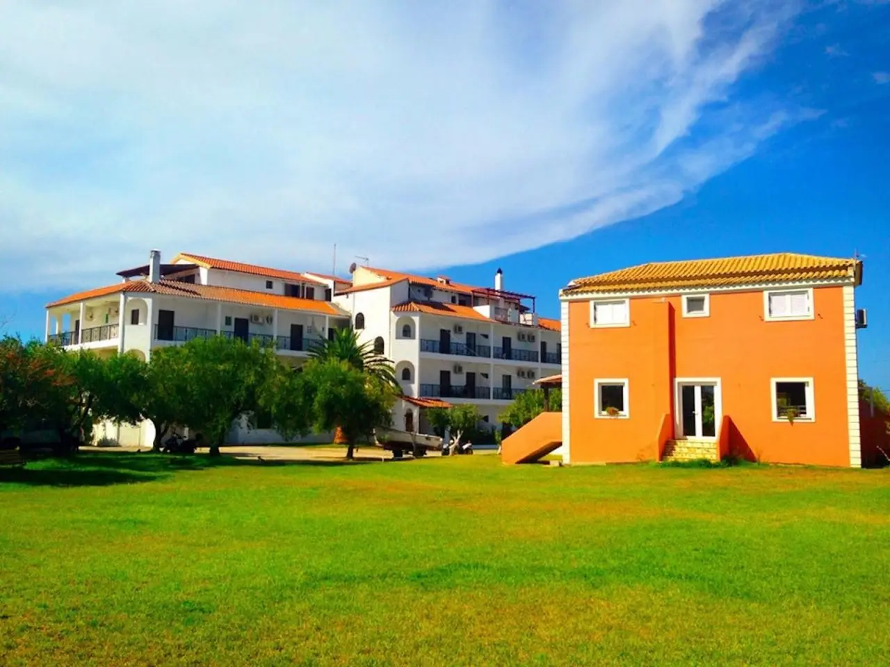 Obiekt hotelu Bruskos Hotel & Suites