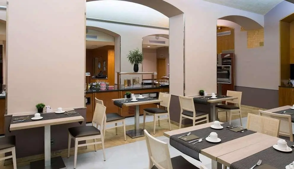 Catalonia Barcelona Plaza — CATALONIA PLAÇA CATALUNYA