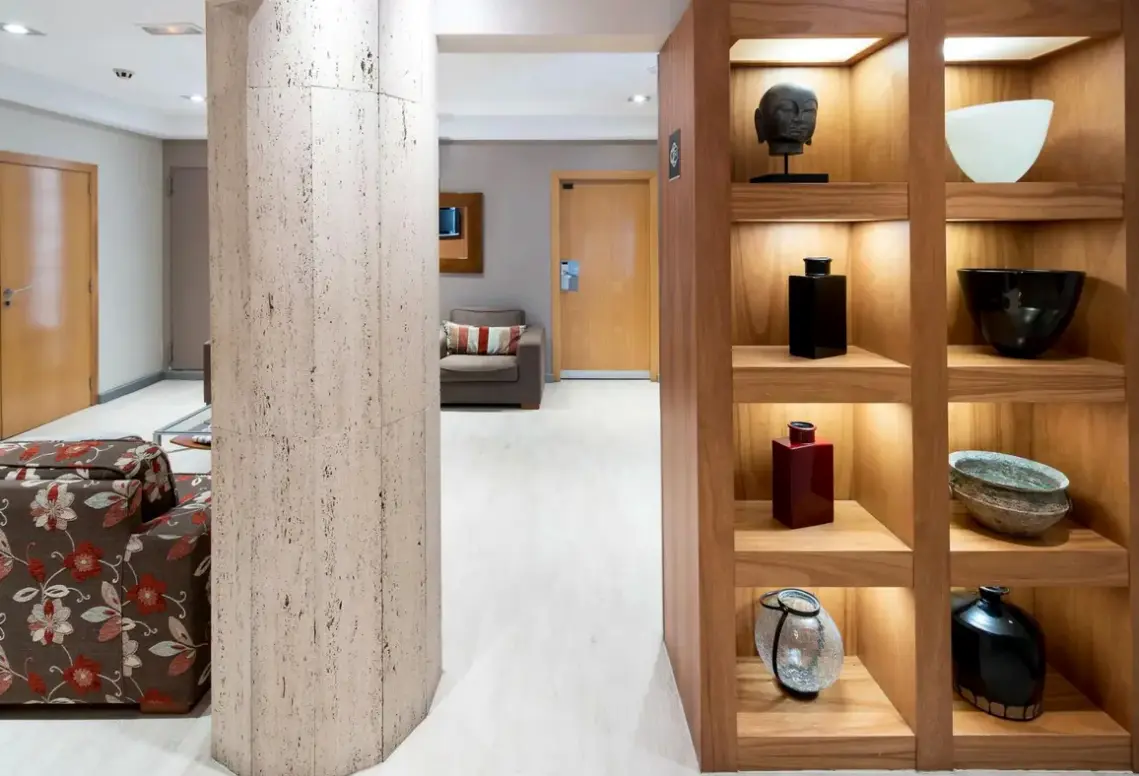 Lobby hotelu Catalonia Castellnou