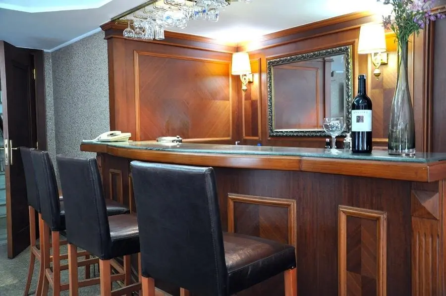 Restauracja i jedzenie w hotelu Centrum Istanbul
