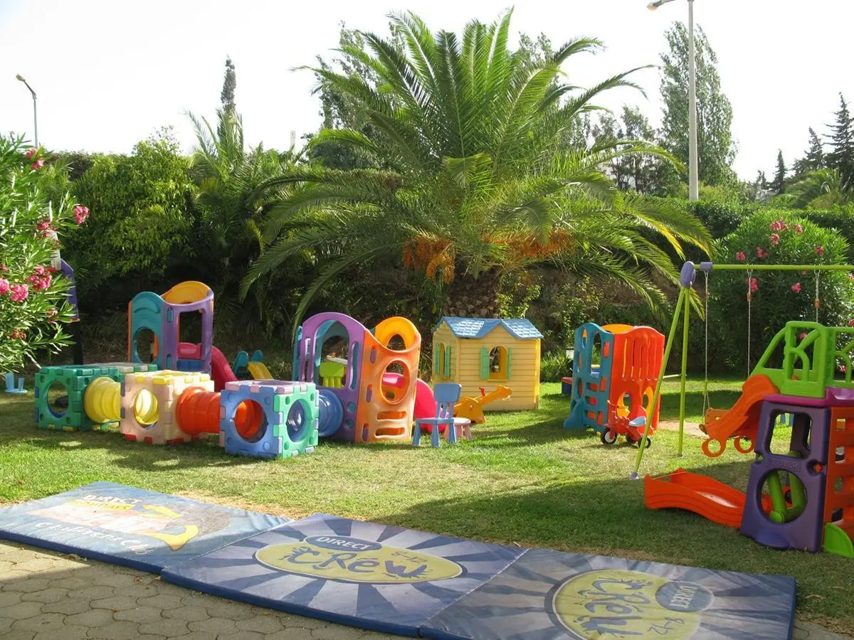 Club Alvor Ferias — CLUB ALVOR FERIAS