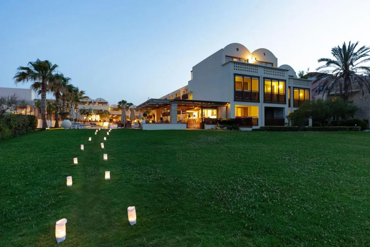Obiekt hotelu Giannoulis Santa Marina Plaza