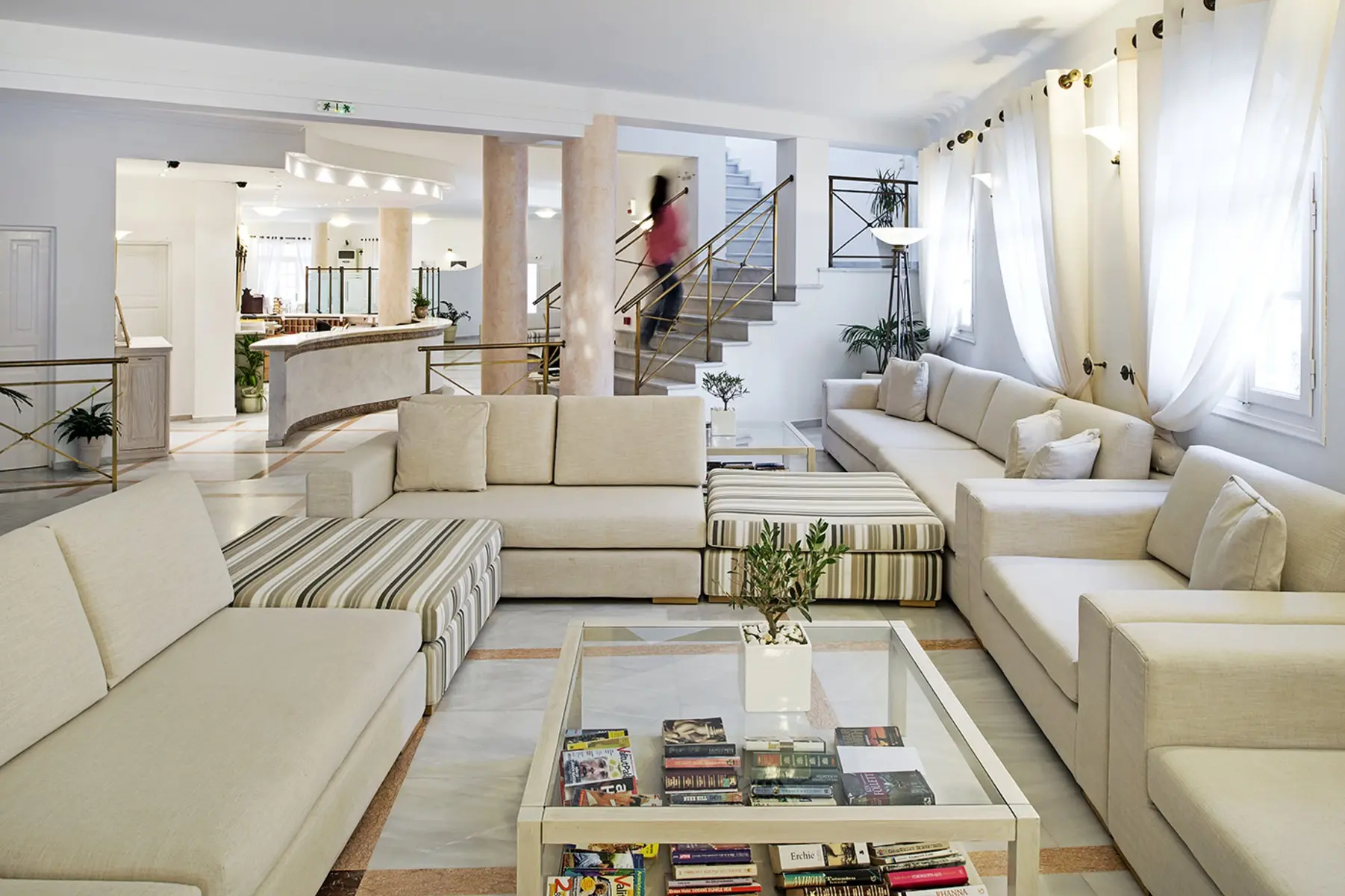 Hotel Aegean Plaza — AEGEAN PLAZA