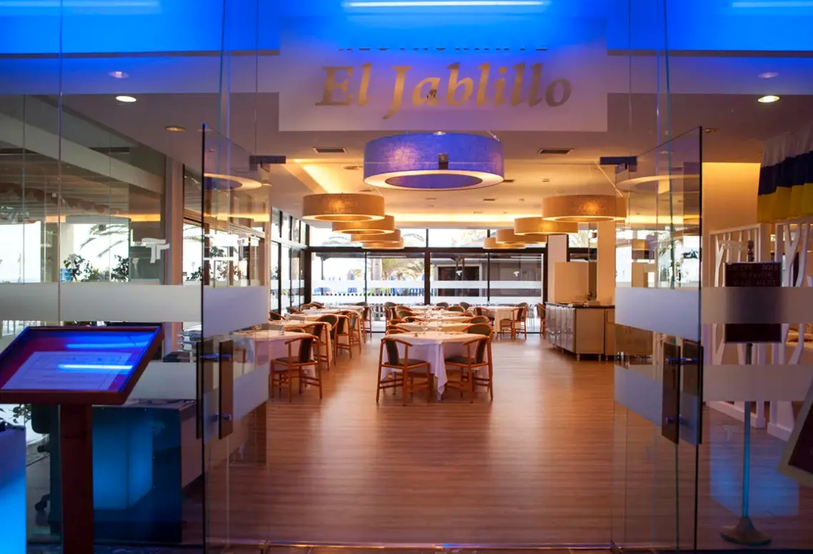 Lobby hotelu Hotel Alexandre Grand Teguise Playa.