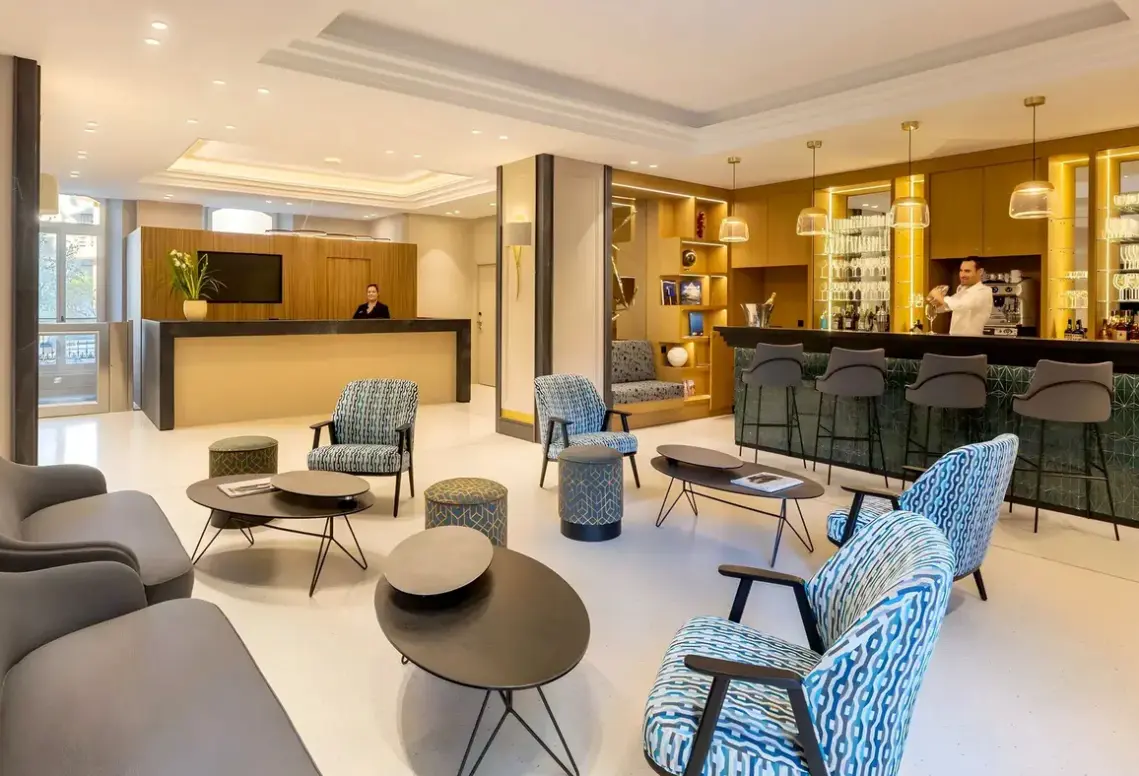 Lobby hotelu Hotel Apollinaire Nice
