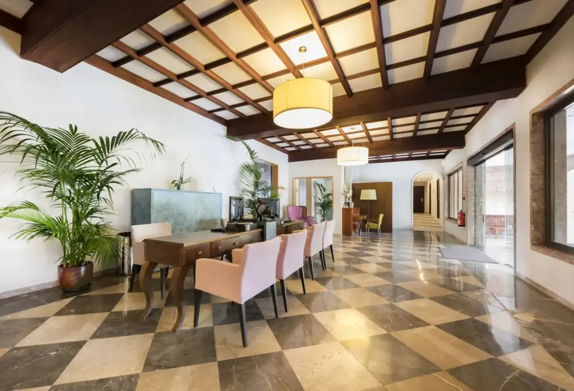 Lobby hotelu Hotel Be Live Adults Only La Cala Boutique