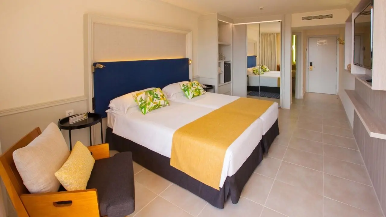 Hotel Corallium Dunamar by Lopesan — CORALLIUM DUNAMAR BY LOPESAN