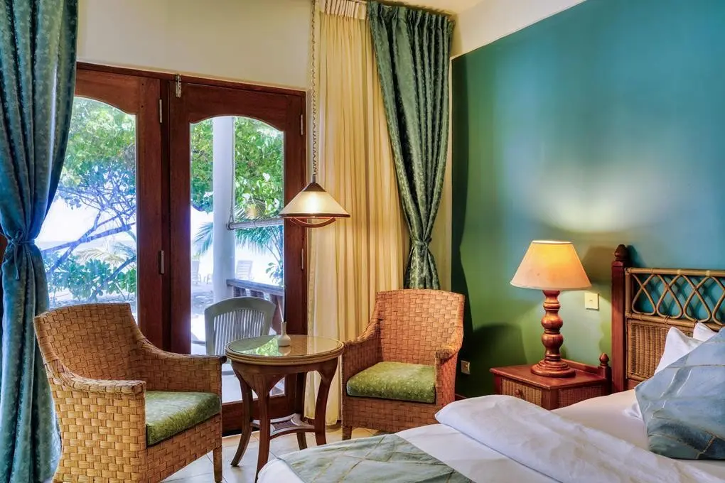 Hotel Fihalhohi Island Resort — FIHALHOHI ISLAND RESORT