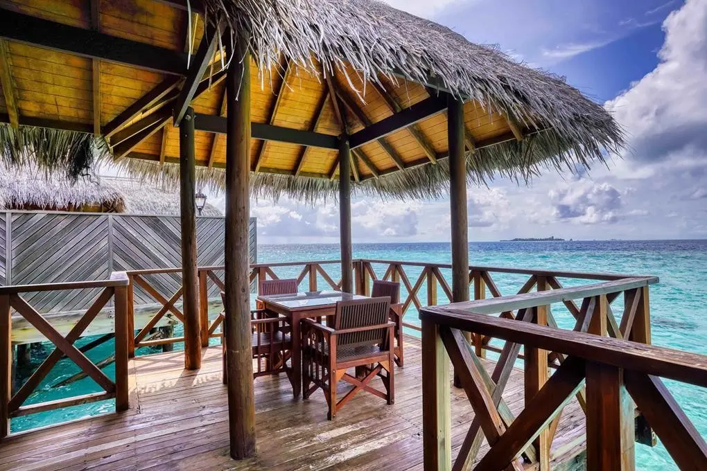 Hotel Fihalhohi Island Resort — FIHALHOHI ISLAND RESORT