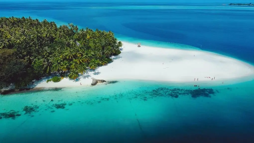 Hotel Fihalhohi Island Resort — FIHALHOHI ISLAND RESORT