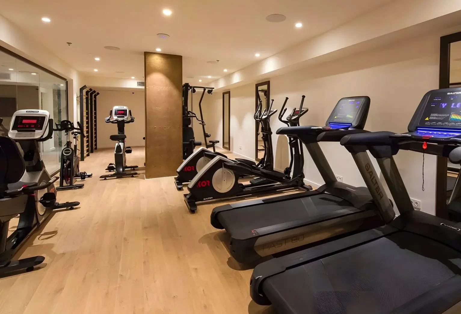 Siłownia w hotelu Hotel Golden Costa Salou Adults Only