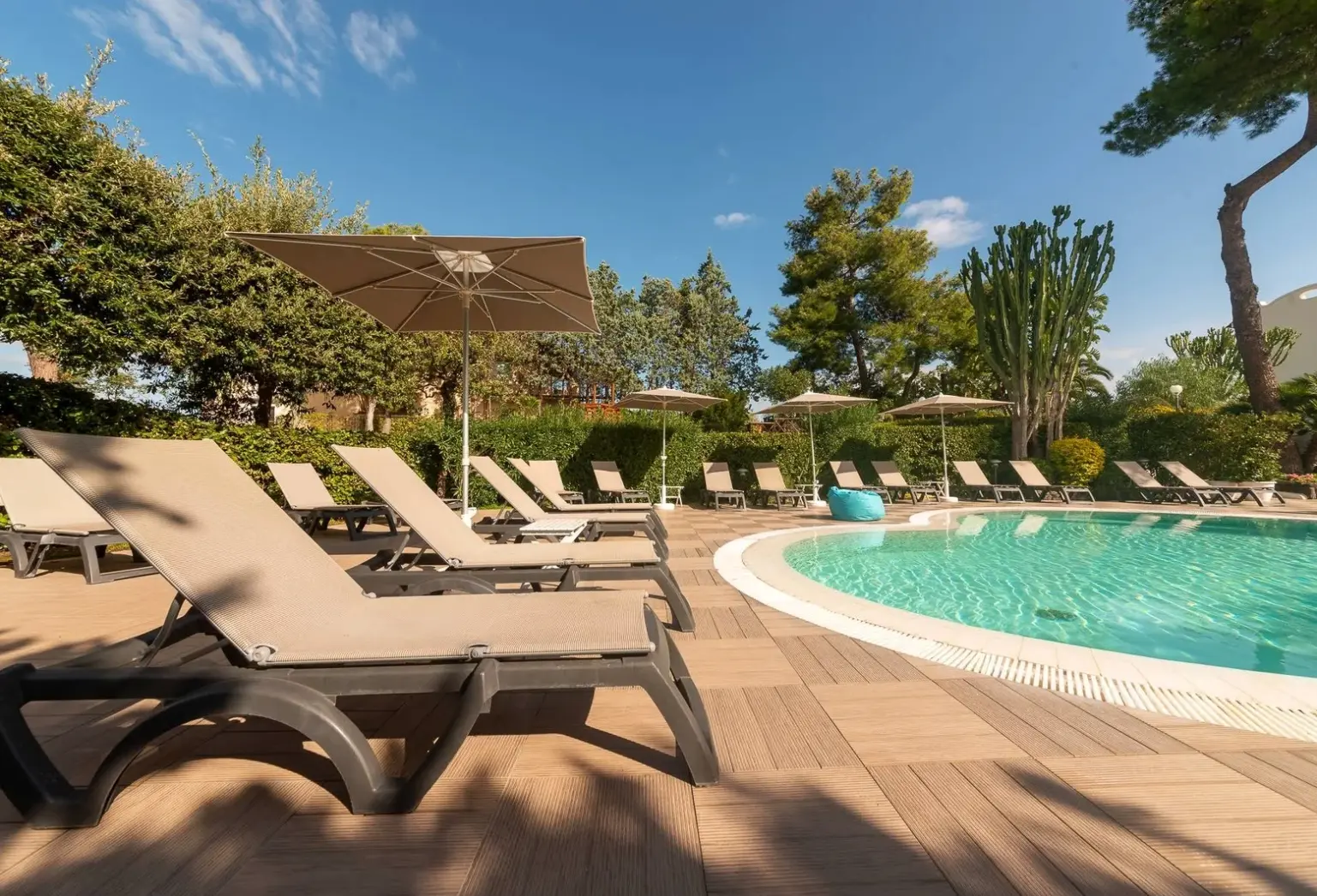 Basen w hotelu Hotel Hermitage & Park Terme