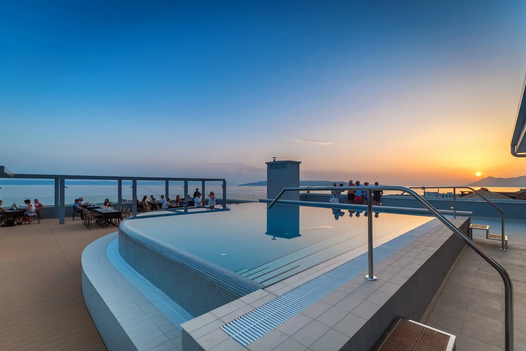 Hotel Mirjam — MIRJAM