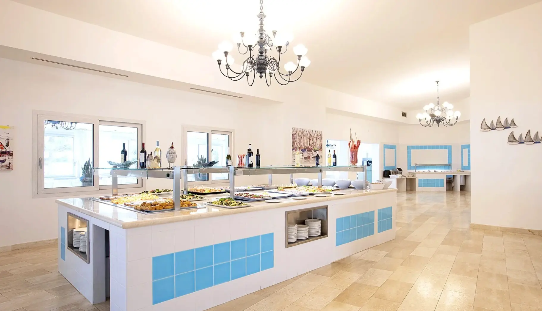 Restauracja i jedzenie w hotelu Hotel Nicolaus Club Quattro Lune Resort