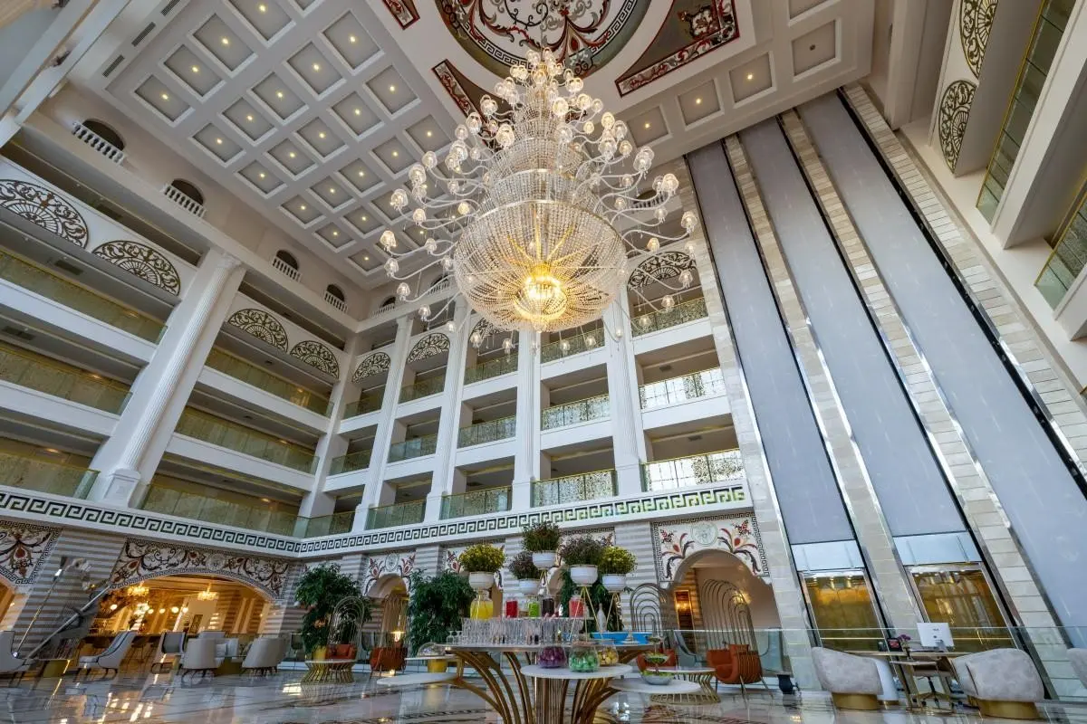 Hotel Nirvana Dolce Vita — NIRVANA DOLCE VITA