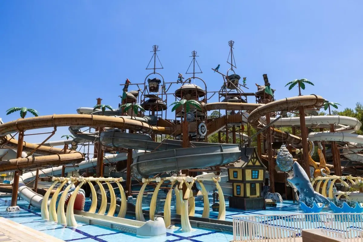 Hotel Nirvana Dolce Vita — NIRVANA DOLCE VITA