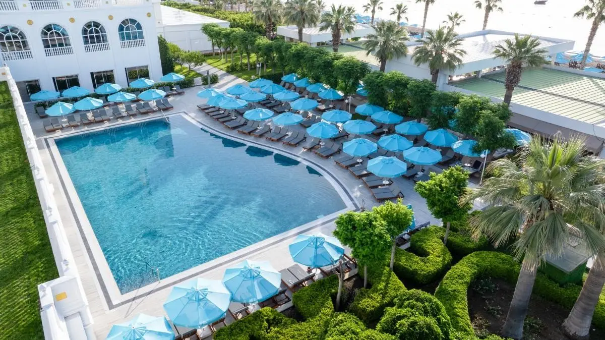 Hotel Nirvana Dolce Vita — NIRVANA DOLCE VITA