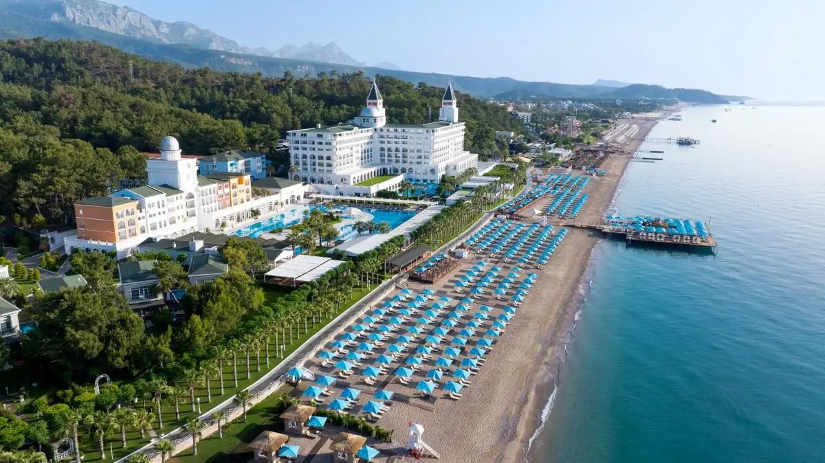 Hotel Nirvana Dolce Vita — NIRVANA DOLCE VITA