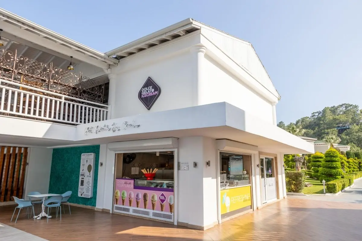 Hotel Nirvana Dolce Vita — NIRVANA DOLCE VITA