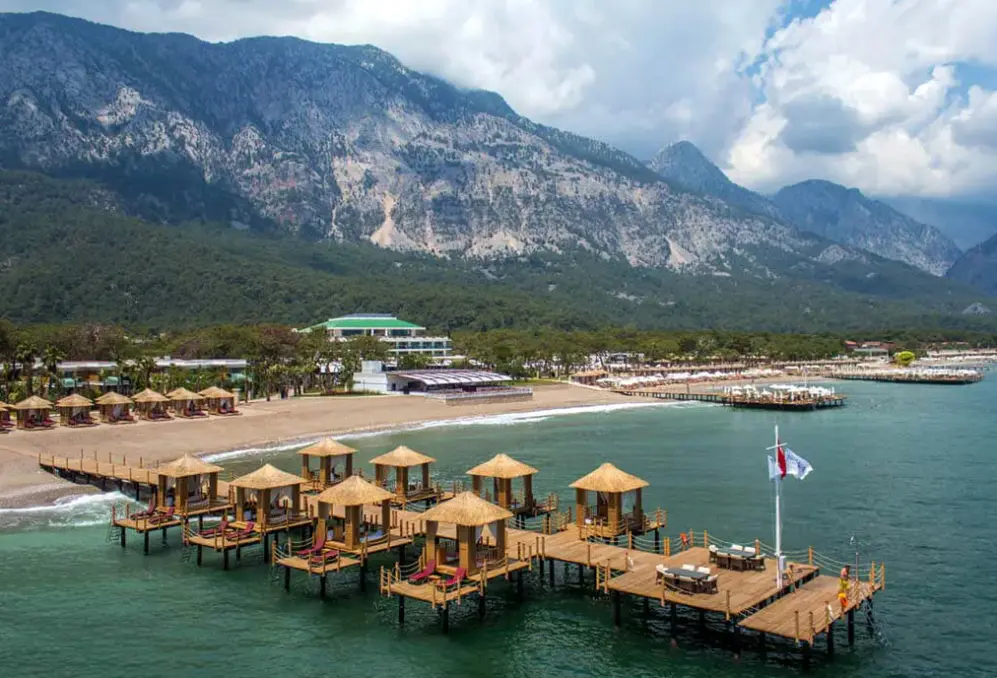 Plaża przy hotelu Hotel Nirvana Mediterranean Excellence