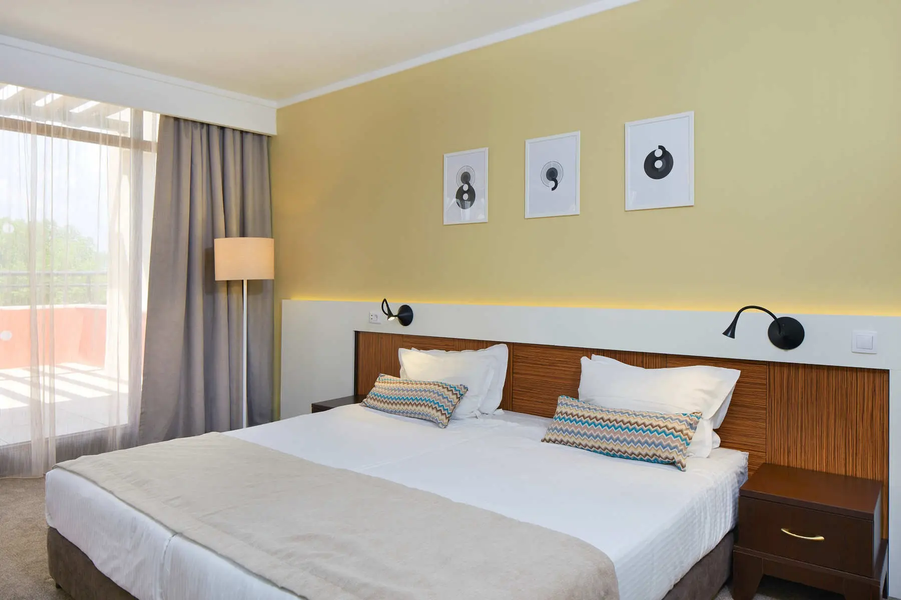 Hotel Nobel — NOBEL