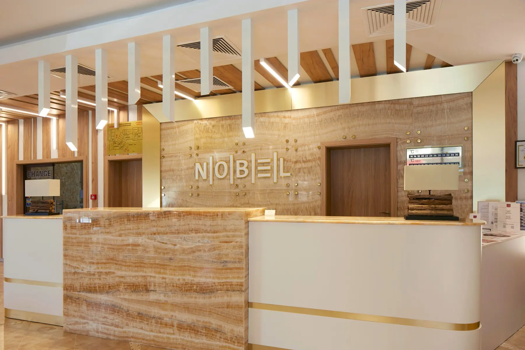 Hotel Nobel — NOBEL