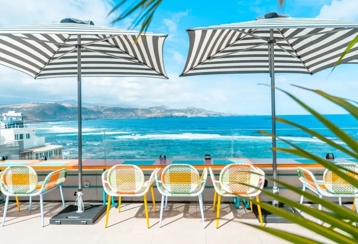 Widok z hotelu Hotel Occidental Las Canteras