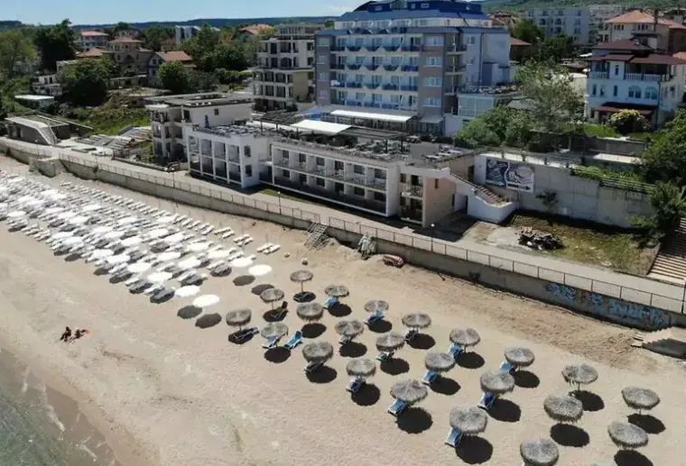 Plaża przy hotelu Hotel Paraiso Beach