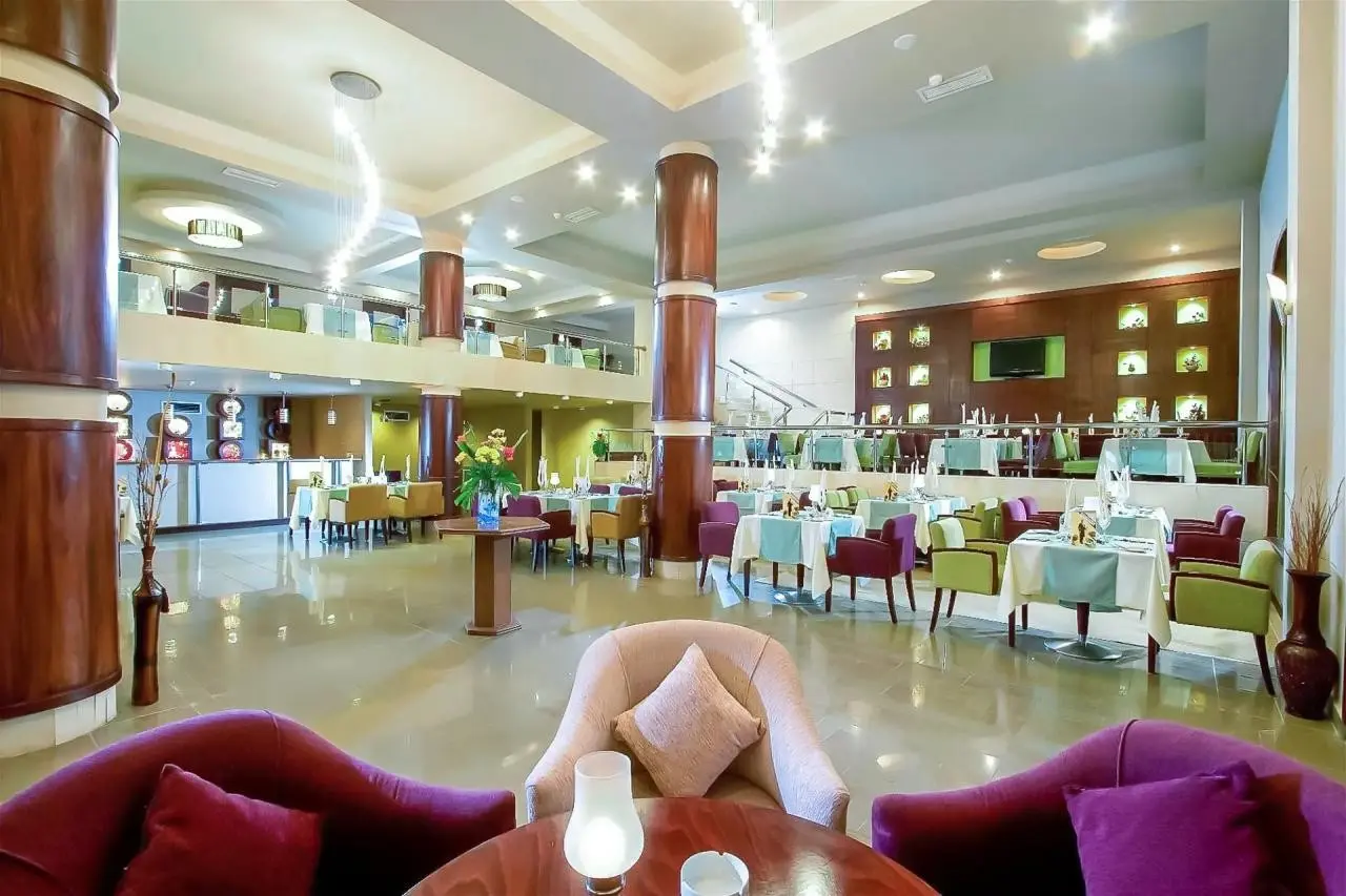 Hotel Regency Plaza Aquapark & Spa — REGENCY PLAZA AQUA PARK & SPA