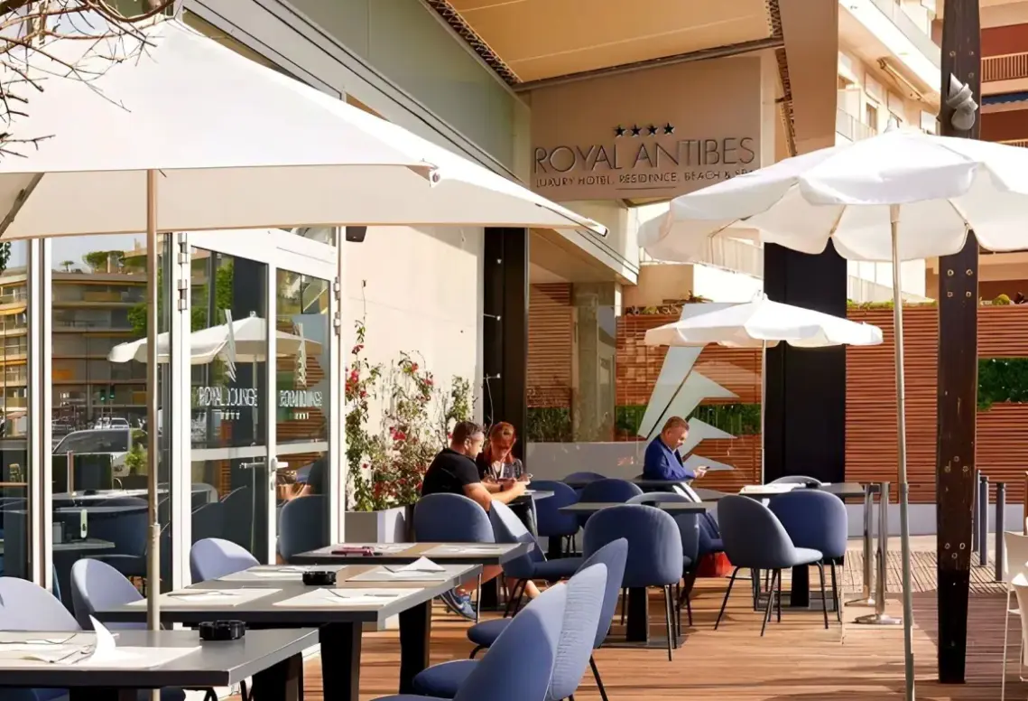 Restauracja i jedzenie w hotelu Hotel Royal Antibes