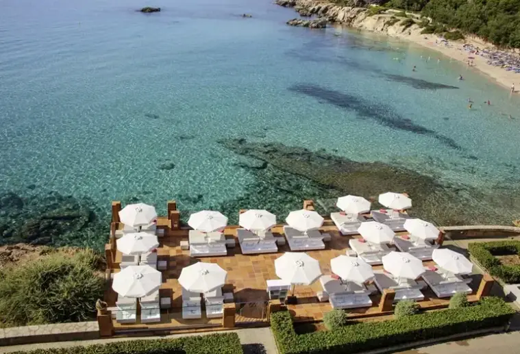 Plaża przy hotelu Hotel Son Moll Sentits & Spa