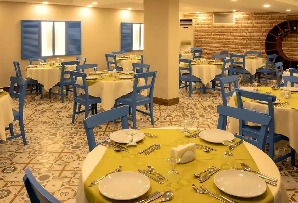 Restauracja i jedzenie w hotelu Hotel Sun Beach Park