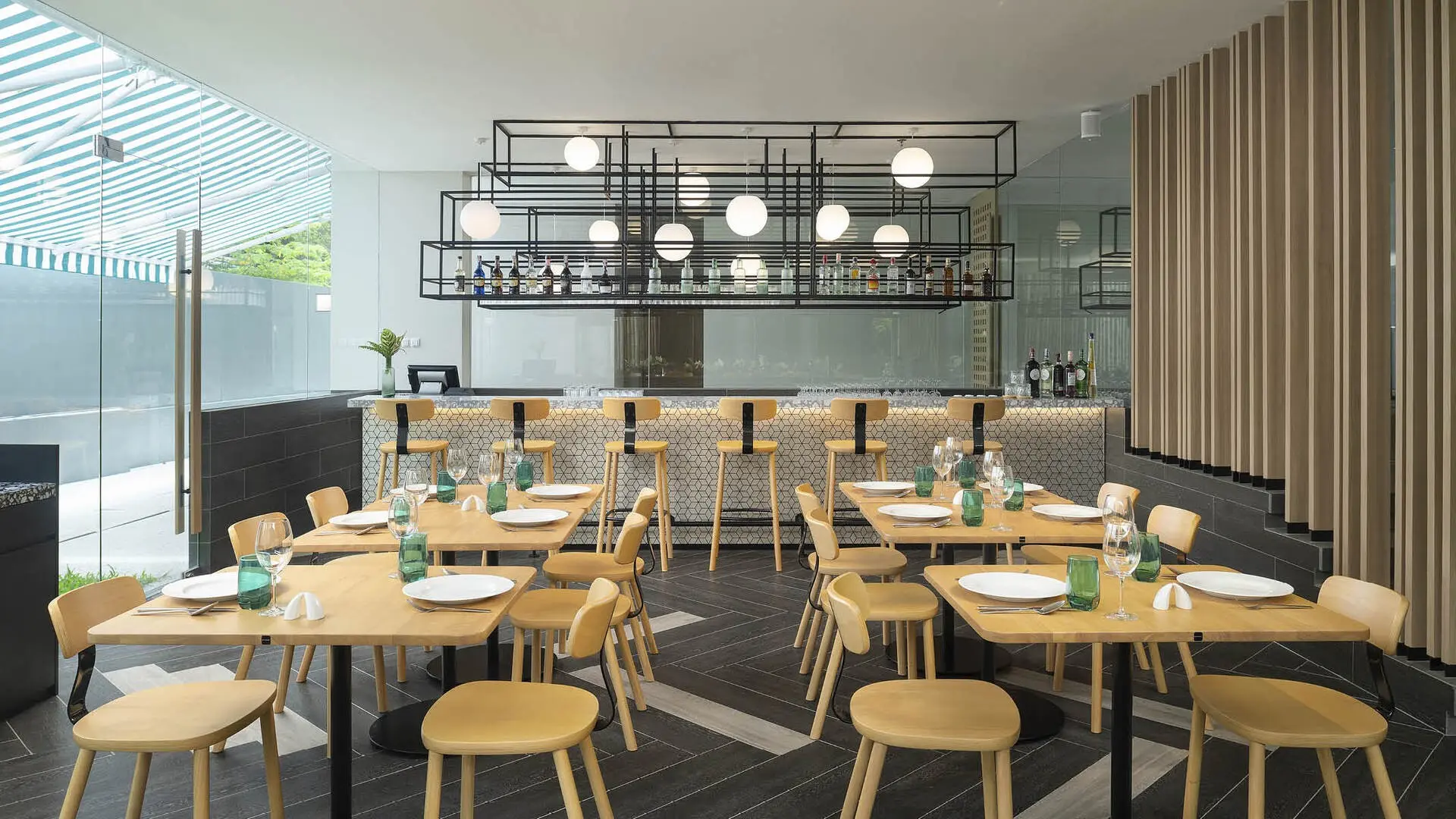 Jonox Phuket Karon Hotel — JONOX PHUKET KARON HOTEL