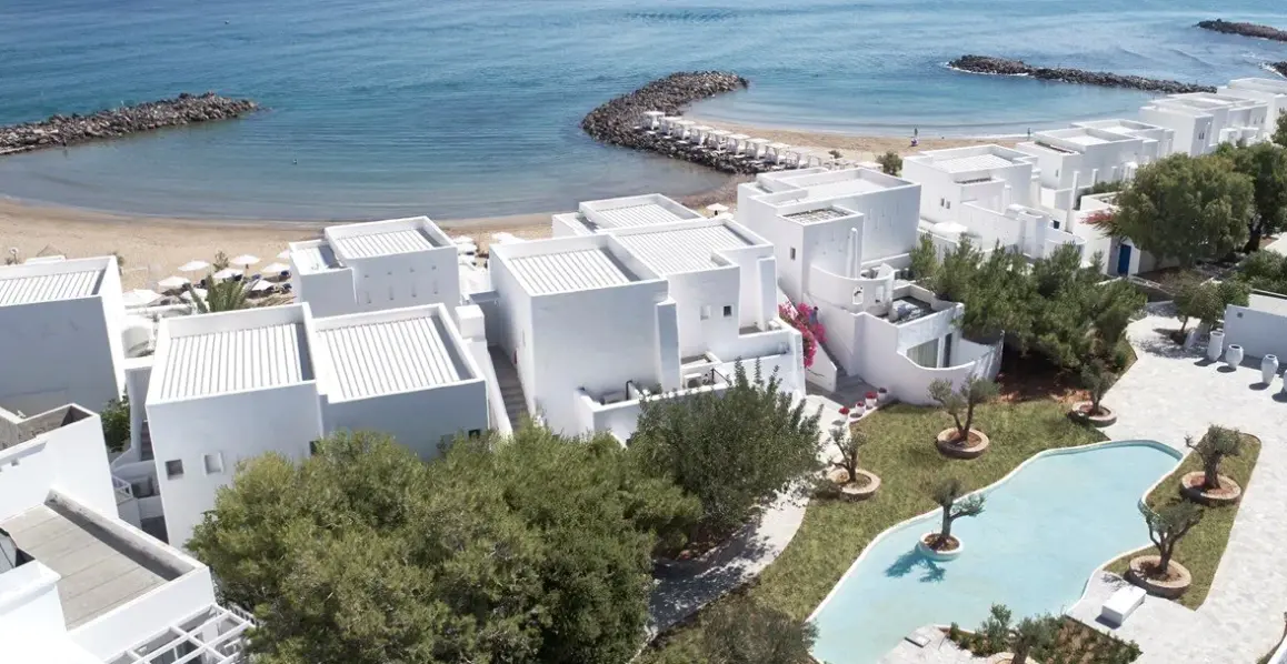 Plaża przy hotelu Knossos Beach Bungalows Suites Resort & Spa