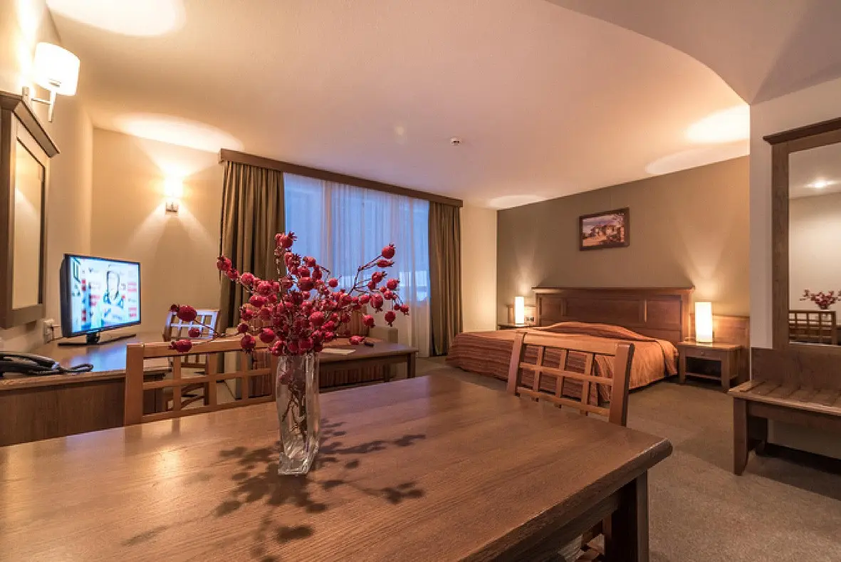 Lion Bansko — LION BANSKO