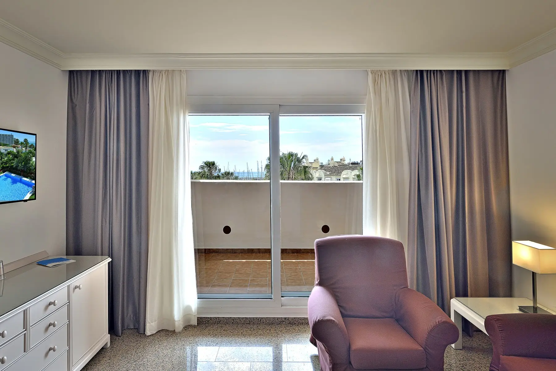 Mac Puerto Marina Benalmádena — MAC PUERTO MARINA