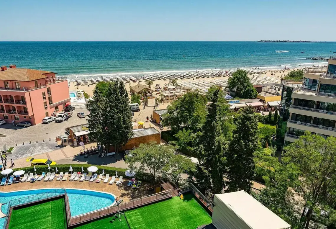 Widok z hotelu Mpm Astoria