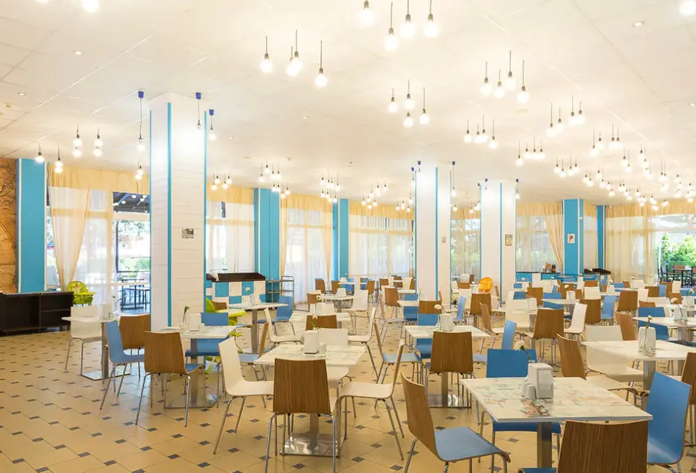 Restauracja i jedzenie w hotelu Mpm Astoria