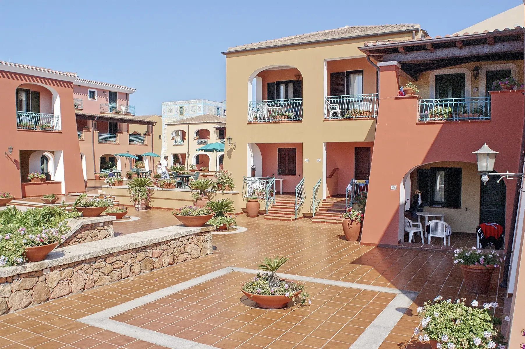 Nicolaus Club Torre Moresca — NICOLAUS CLUB TORRE MORESCA