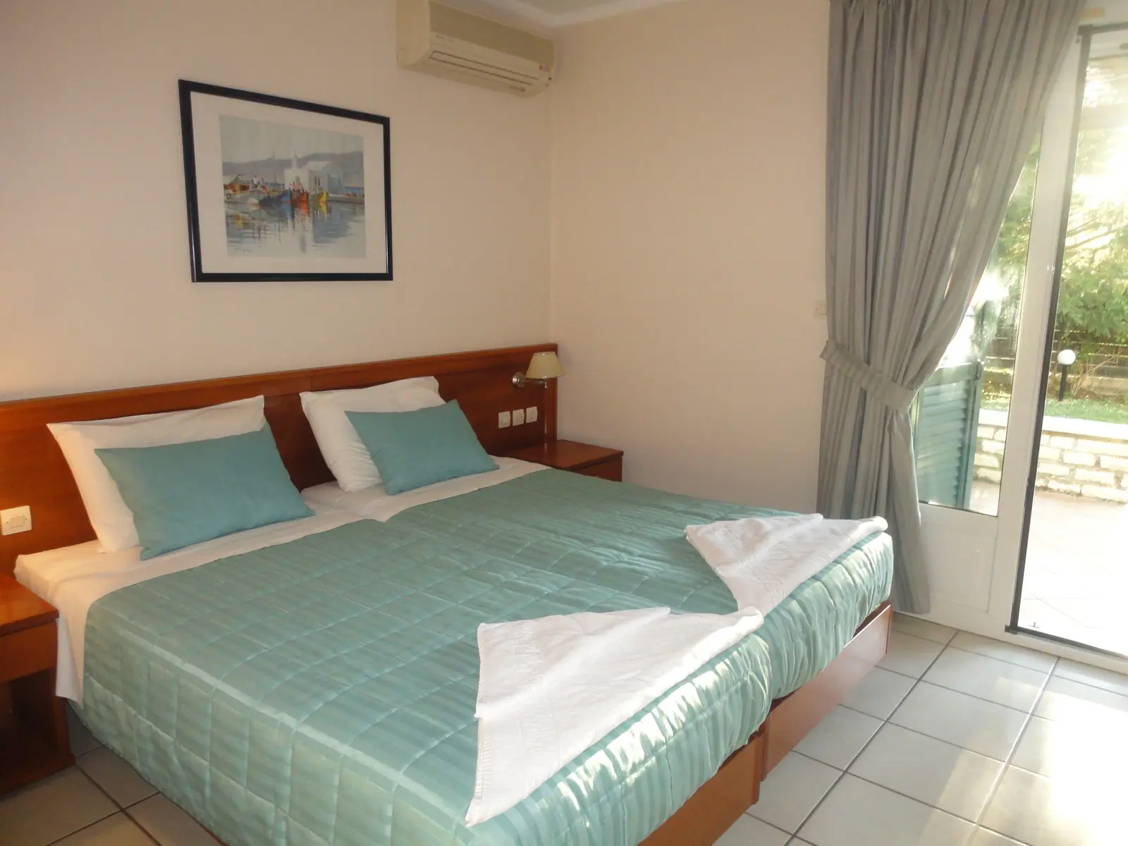 Ostria Apartments Sidari — OSTRIA APARTMENTS SIDARI