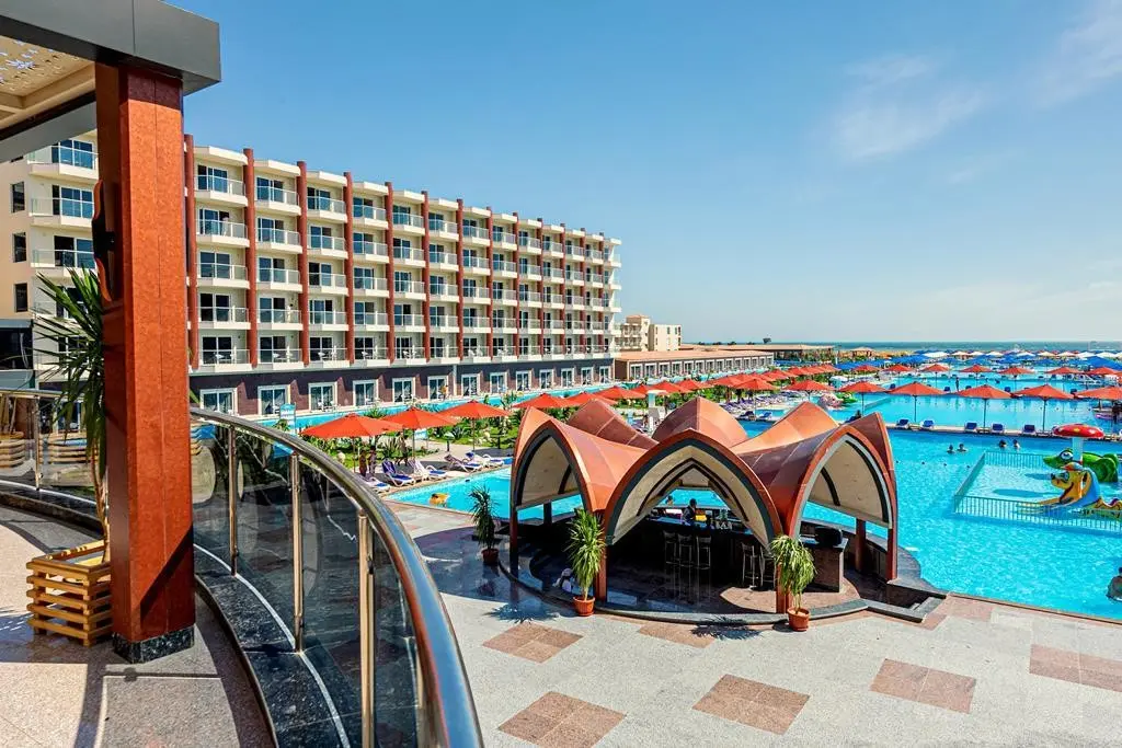 Rewaya Majestic Resort — REWAYA MAJESTIC RESORT