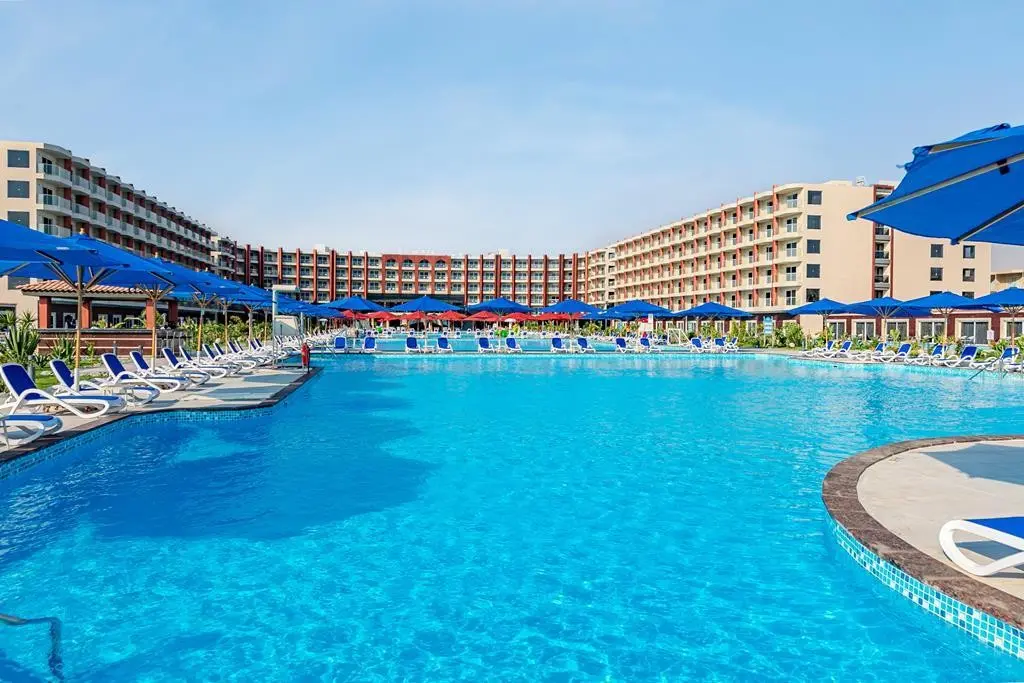 Rewaya Majestic Resort — REWAYA MAJESTIC RESORT